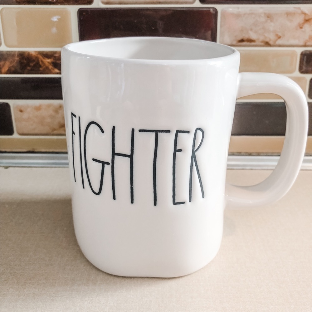 Rae Dunn - Fighter mug from Artisan collection